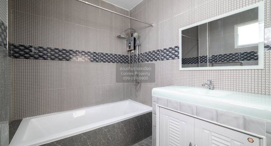 Casa en venta de 3 habitaciones en Bang Lamung, Chonburi