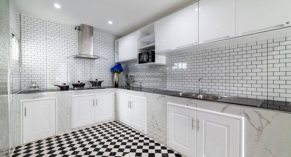 Casa en venta de 3 habitaciones en Bang Lamung, Chonburi