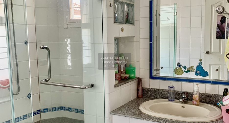 For sale 4 bedrooms house in Pak Kret, Nonthaburi