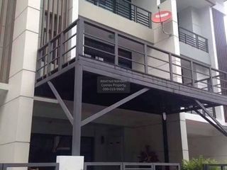 出售 3 卧室 联排别墅 在 Mueang Nonthaburi, Nonthaburi