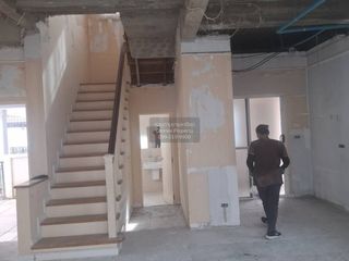 出售 3 卧室 独立屋 在 Phasi Charoen, 曼谷
