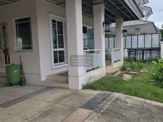 出售 3 卧室 独立屋 在 Phasi Charoen, 曼谷