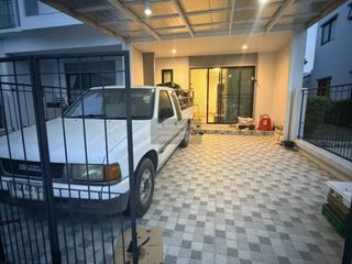 For sale 3 bedrooms townhouse in Khlong Luang, Pathum Thani
