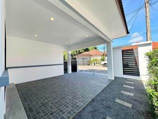 Casa en venta de 3 habitaciones en Thalang, Phuket