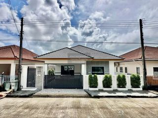 Casa en venta de 3 habitaciones en Thalang, Phuket