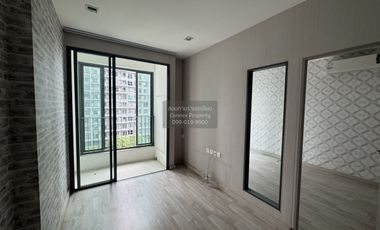 For sale 1 bed condo in Phra Khanong, Bangkok