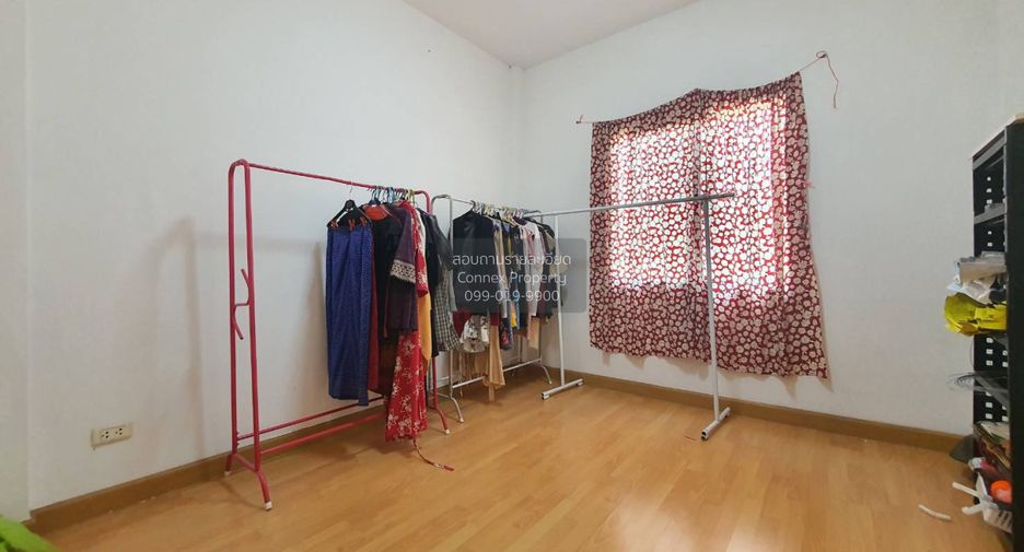 出售 4 卧室 联排别墅 在 Mueang Nonthaburi, Nonthaburi