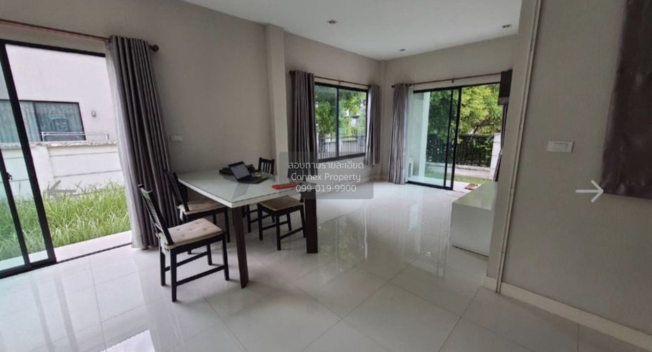 Casa en venta de 3 habitaciones en Khlong Sam Wa, Bangkok