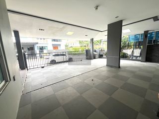 Casa en venta de 3 habitaciones en Khan Na Yao, Bangkok