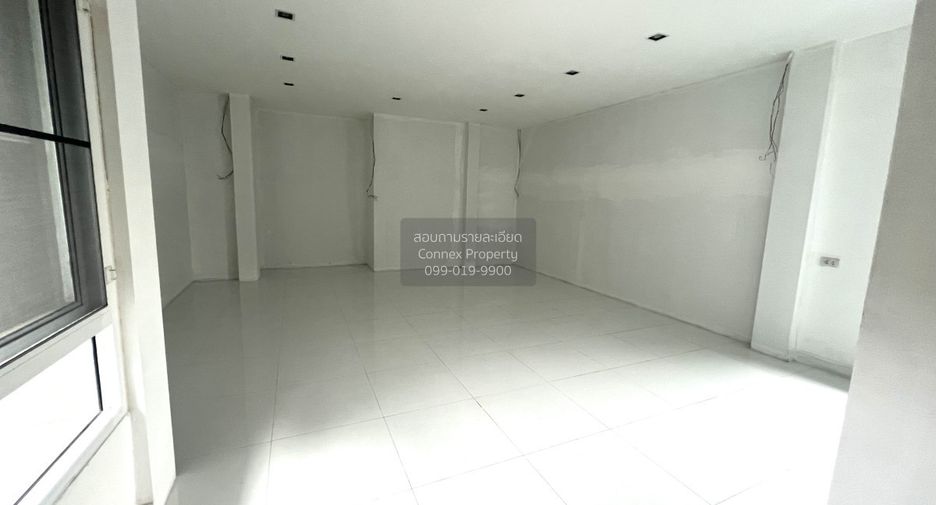 Casa en venta de 3 habitaciones en Khan Na Yao, Bangkok