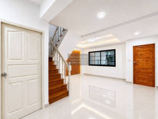 For sale 4 bedrooms townhouse in Thanyaburi, Pathum Thani