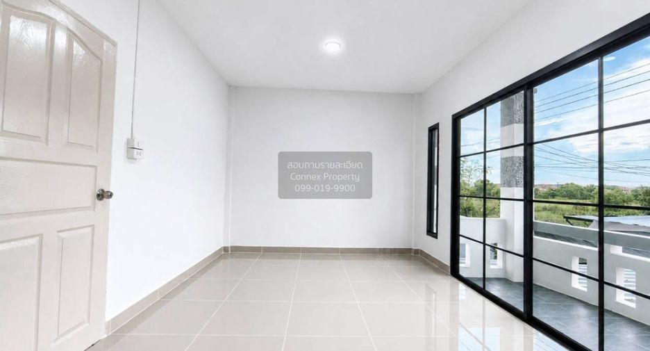 For sale 4 bedrooms townhouse in Thanyaburi, Pathum Thani