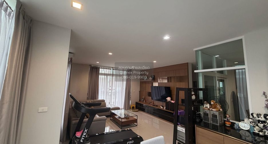 Casa en venta de 5 habitaciones en Bang Khen, Bangkok