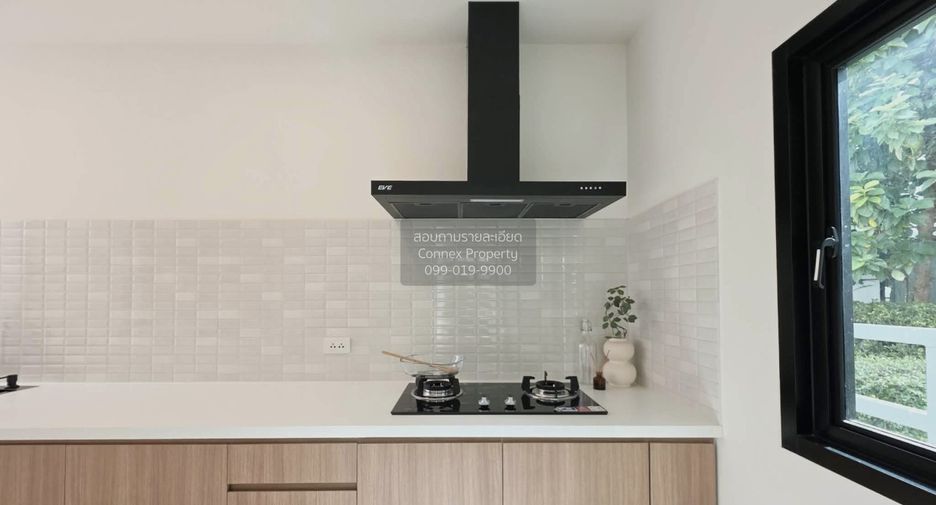 For sale 4 bedrooms townhouse in Lam Luk Ka, Pathum Thani