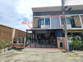 For sale 3 bedrooms townhouse in Lam Luk Ka, Pathum Thani