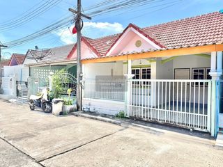 出售 2 卧室 联排别墅 在 Phuket Town, 普吉