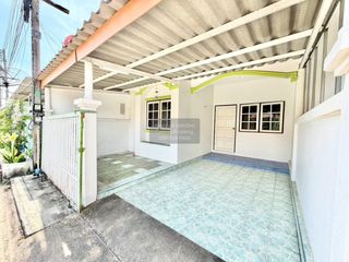 出售 2 卧室 联排别墅 在 Phuket Town, 普吉