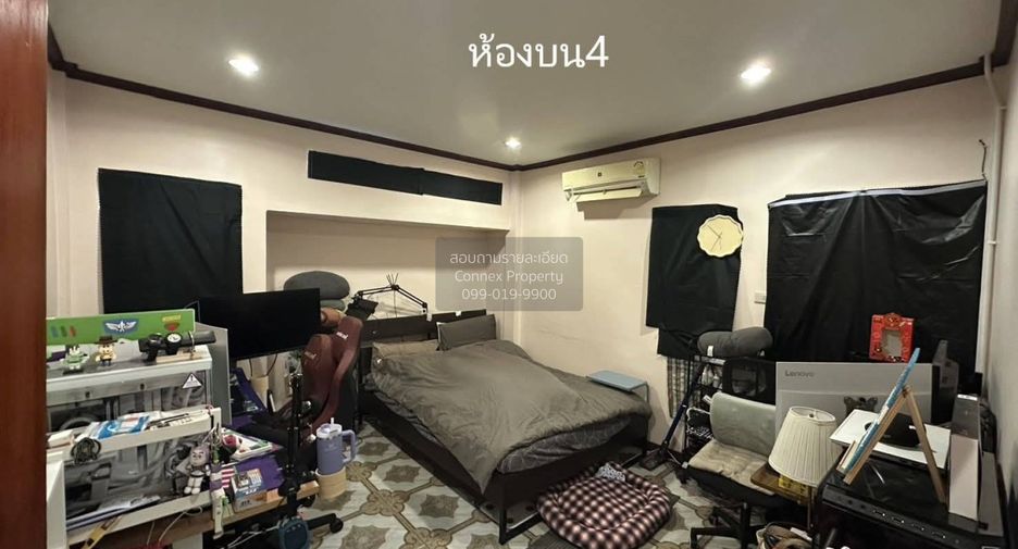 Haus zum Kauf mit 9 Zimmer in Chom Thong, Bangkok