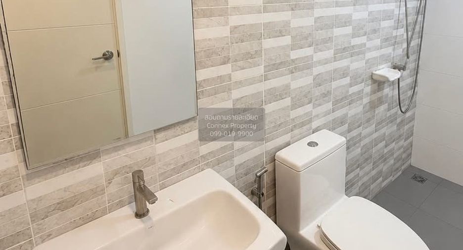 For sale 3 bedrooms townhouse in Sai Mai, Bangkok