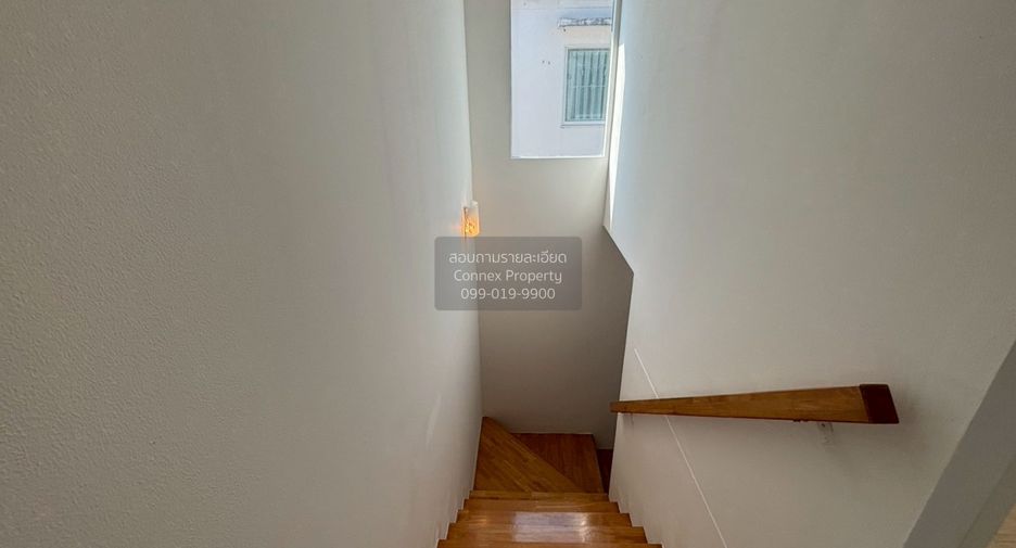 Casa adosada en venta de 2 habitaciones en Bang Khun Thian, Bangkok