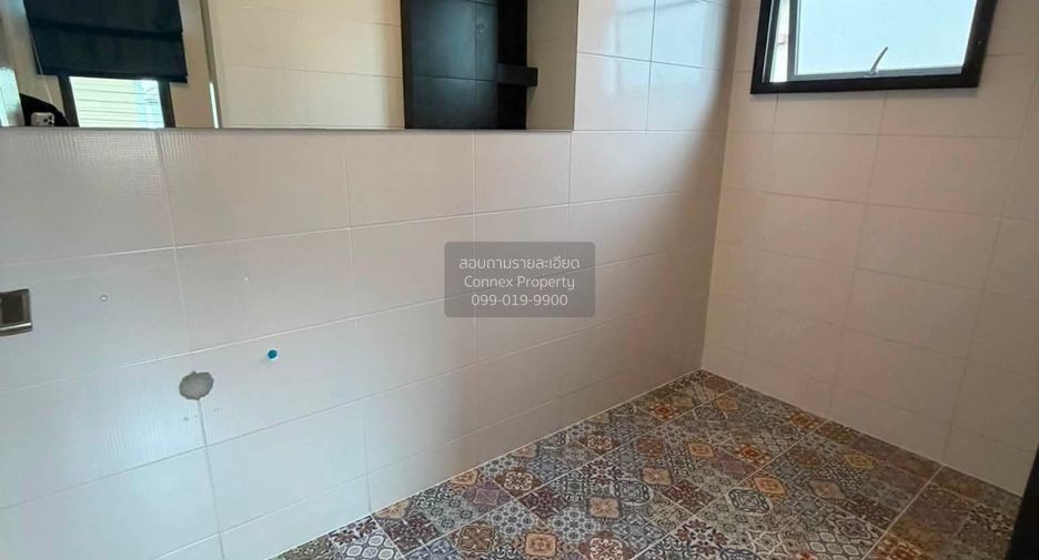 Haus zum Kauf mit 3 Zimmer in Mueang Pathum Thani, Pathum Thani