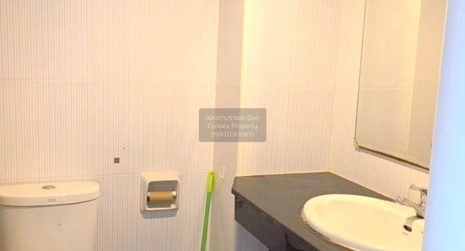 For sale 1 Beds condo in Huai Khwang, Bangkok