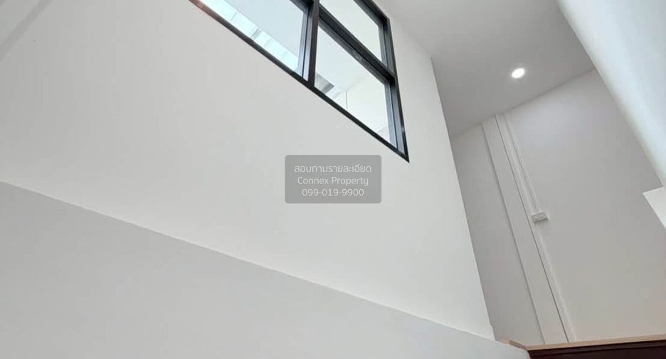 Casa adosada en venta de 2 habitaciones en Chatuchak, Bangkok
