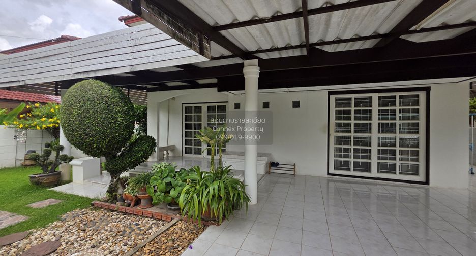 Haus zum Kauf mit 3 Zimmer in Taling Chan, Bangkok