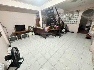 Casa en venta de 2 habitaciones en Bang Khae, Bangkok