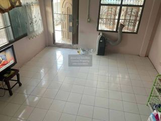Casa en venta de 2 habitaciones en Bang Khae, Bangkok