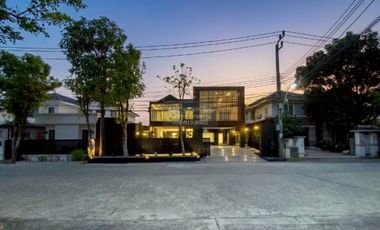 出售 5 卧室 独立屋 在 Wang Thong Lang, 曼谷