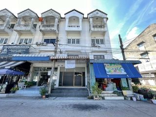 出售 3 卧室 商业空间 在 Bang Bua Thong, Nonthaburi