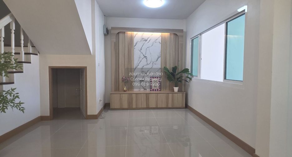 For sale 5 bedrooms townhouse in Thanyaburi, Pathum Thani
