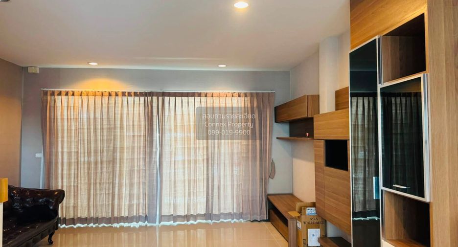 For sale 3 bedrooms townhouse in Bang Khen, Bangkok