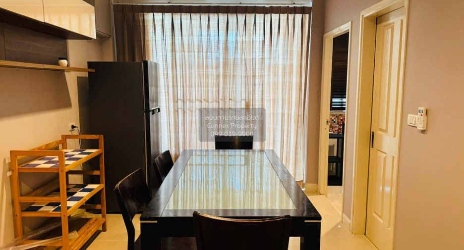 For sale 3 bedrooms townhouse in Bang Khen, Bangkok