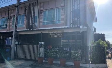 出售 3 卧室 联排别墅 在 Bang Yai, Nonthaburi