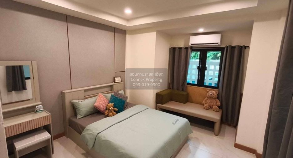 Casa adosada en venta de 2 habitaciones en Bang Khae, Bangkok