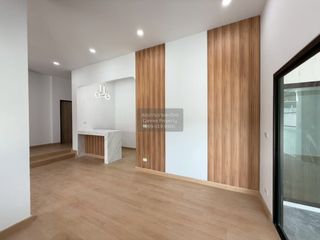 出售 3 卧室 独立屋 在 Phuket Town, 普吉
