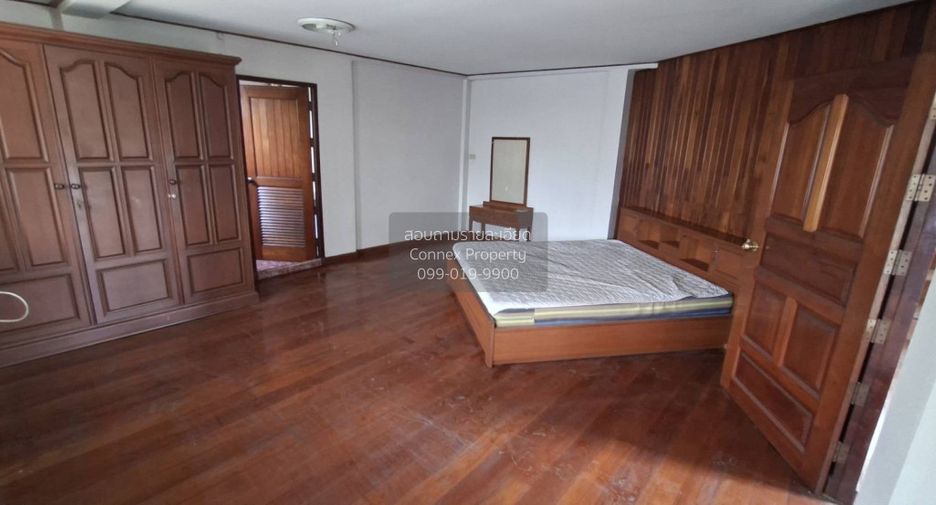 À vendre 4 chambres maison à Bang Sue, Bangkok