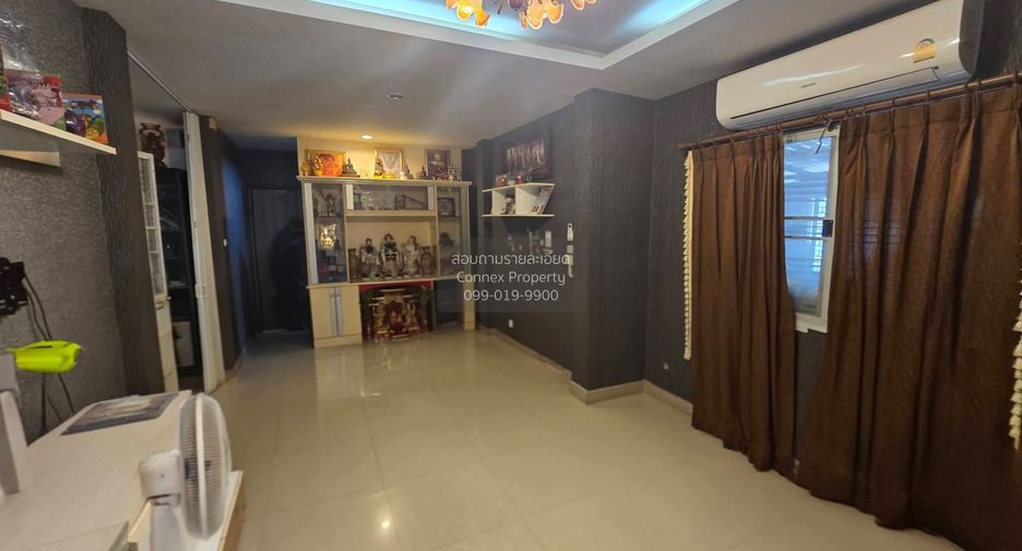 For sale 3 bedrooms townhouse in Phra Samut Chedi, Samut Prakan