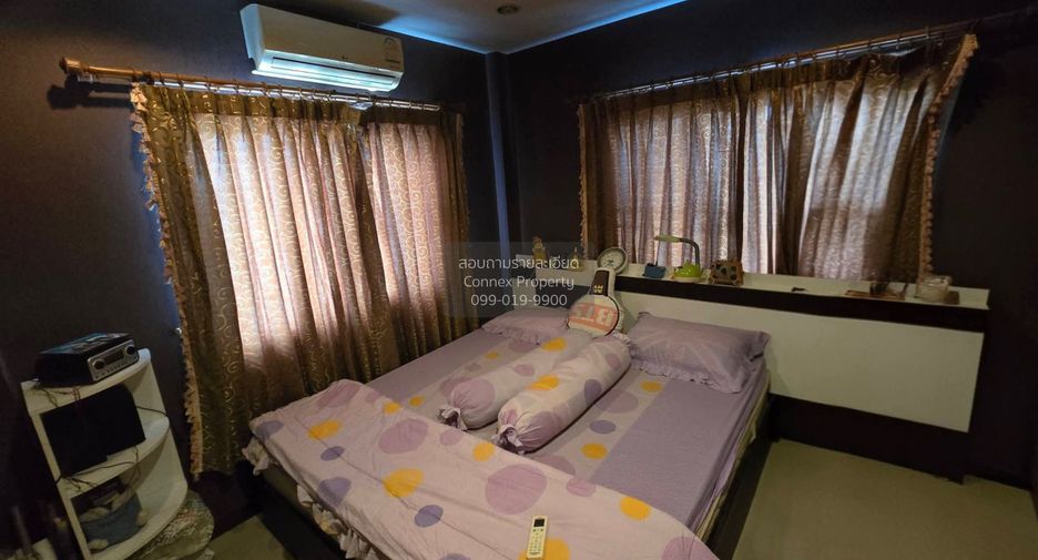 For sale 3 bedrooms townhouse in Phra Samut Chedi, Samut Prakan