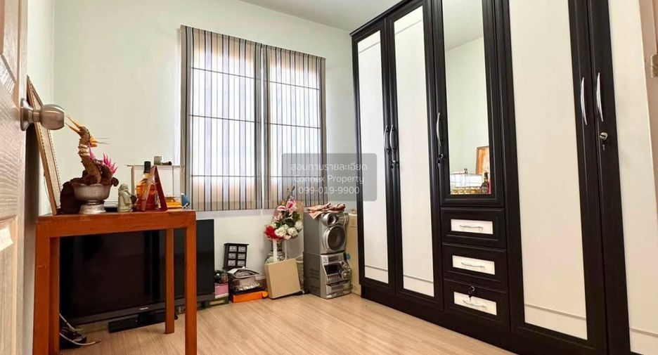 Reihenhaus zum Kauf mit 3 Zimmer in Bang Kruai, Nonthaburi