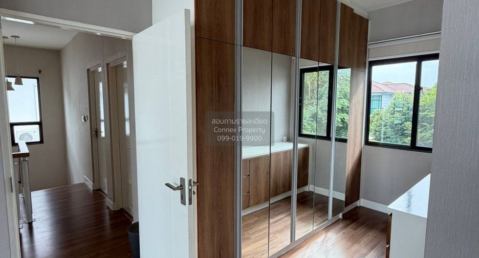 For sale 4 bedrooms house in Pak Kret, Nonthaburi