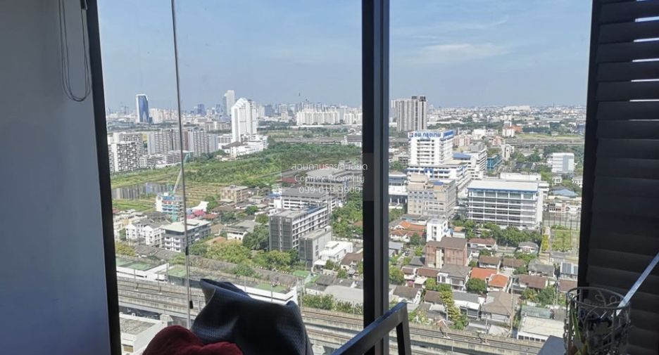 À vendre 1 chambre condo à Watthana, Bangkok