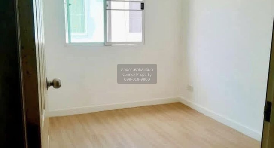 Casa adosada en venta de 3 habitaciones en Nong Khaem, Bangkok