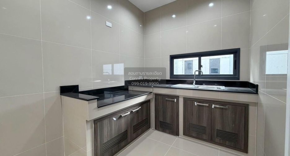 Haus zum Kauf mit 3 Zimmer in Mueang Pathum Thani, Pathum Thani