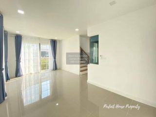 À vendre 4 chambres maison à Khan Na Yao, Bangkok