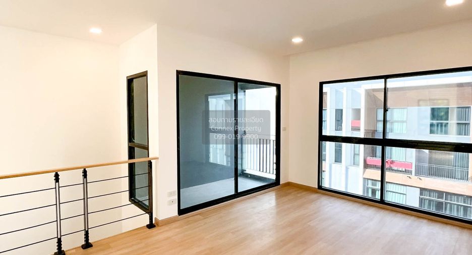 Casa adosada en venta de 3 habitaciones en Suan Luang, Bangkok