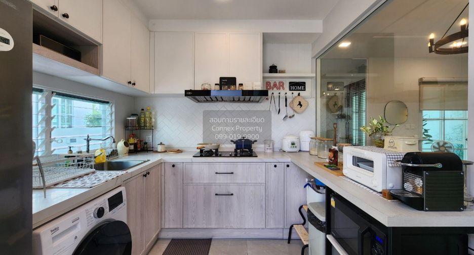 For sale 3 bedrooms house in Bang Phli, Samut Prakan