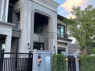 Casa en venta de 5 habitaciones en Bang Khae, Bangkok